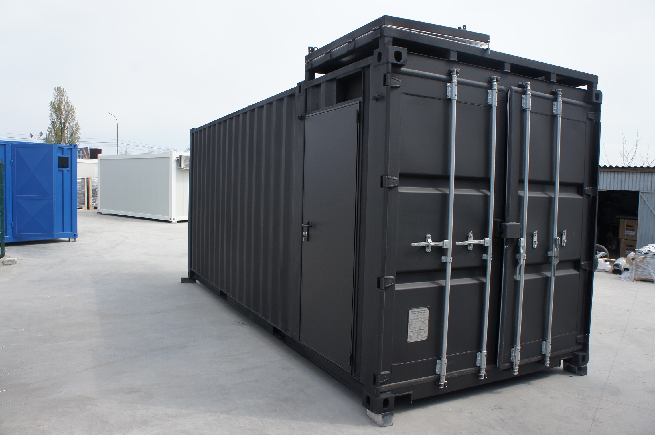 containere maritime personalizate